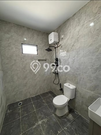 Dijual Rumah 6 Kamar Lokasi Strategis Nyaman dan Strategis di Batam Centre Dijual Rumah 6 Kamar Lokasi Strategis Nyaman dan Strategis di Batam Centre
