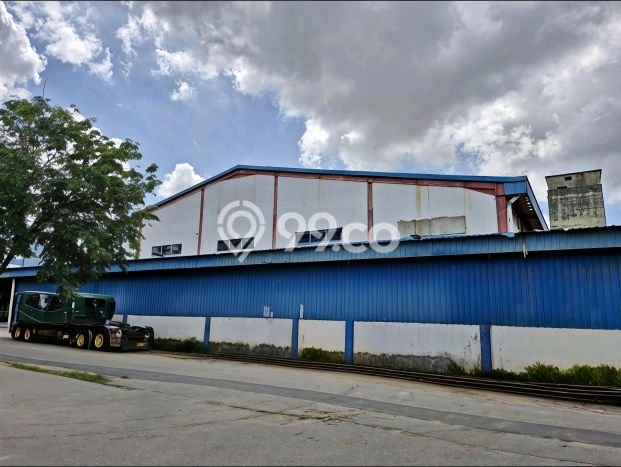 Dijual! Gudang di Batam Centre Batam LT 1363m2 / LB 1000m2 Kawasan Bisnis Dijual! Gudang di Batam Centre Batam LT 1363m2 / LB 1000m2 Kawasan Bisnis