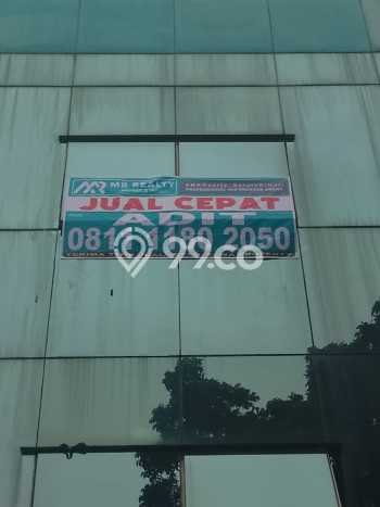 Ruko Dijual Lokasi Emas di Kebayoran Lama Luas 220m2 Ruko Dijual Lokasi Emas di Kebayoran Lama Luas 220m2