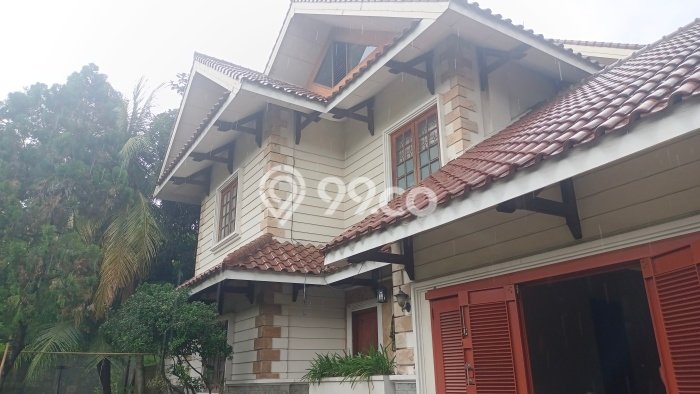 Rumah Elit Modern Tanpa Renovasi di Kemang Jakarta Selatan Rumah Elit Modern Tanpa Renovasi di Kemang Jakarta Selatan