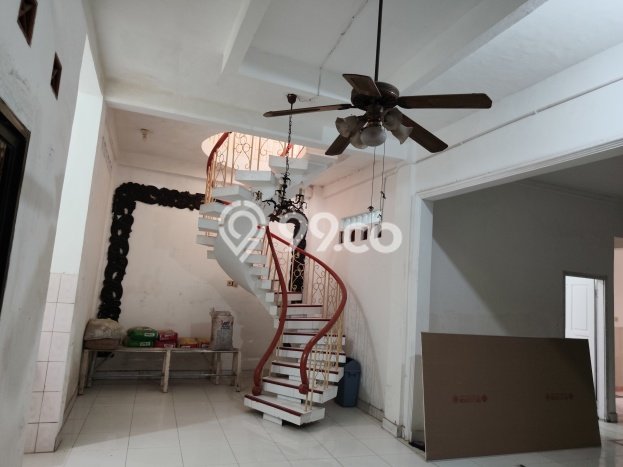 Jual Rumah Luas Megah Dengan View Cantik di Cideng, Jakarta Pusat Jual Rumah Luas Megah Dengan View Cantik di Cideng, Jakarta Pusat