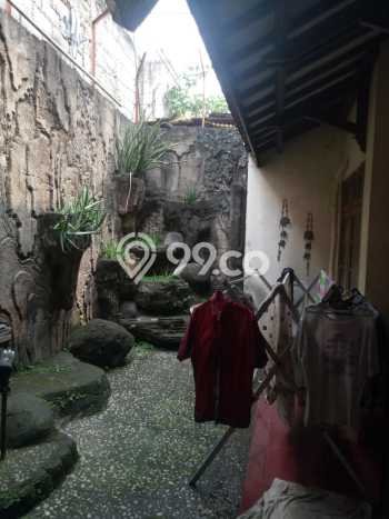 Ready to Use! Premium House LT 305m2 Desain Modern di Kalibata Ready to Use! Premium House LT 305m2 Desain Modern di Kalibata