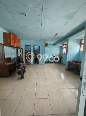 Rumah Elit Modern Tanpa Renovasi di Praja Dalam Jakarta Selatan Rumah Elit Modern Tanpa Renovasi di Praja Dalam Jakarta Selatan