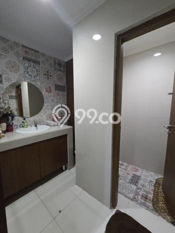 Ruko Strategis Kawasan Cikini, Luas 672m², Akses Mainroad, Berkembang Ruko Strategis Kawasan Cikini, Luas 672m², Akses Mainroad, Berkembang