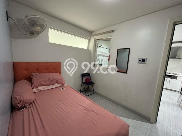 Rumah Nyaman dengan 6 Kamar Tidur dan 5 Kamar Mandi di Area Bintaro, Tangerang Selatan Rumah Nyaman dengan 6 Kamar Tidur dan 5 Kamar Mandi di Area Bintaro, Tangerang Selatan
