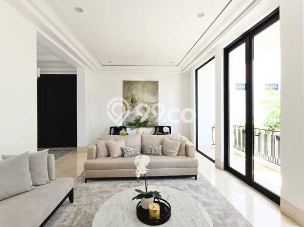 Rumah Mewah LB 356m2 Siap Huni Desain Elegan di Radio Dalam, Jakarta Selatan Rumah Mewah LB 356m2 Siap Huni Desain Elegan di Radio Dalam, Jakarta Selatan