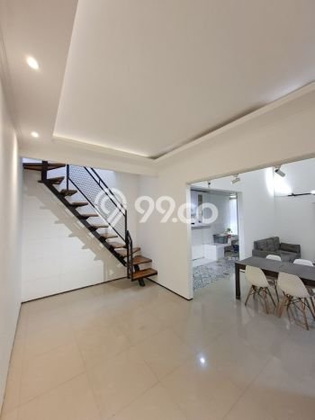 Rumah Minimalis 2 KT di Bintaro Tangerang Selatan Semi Furnished Rumah Minimalis 2 KT di Bintaro Tangerang Selatan Semi Furnished