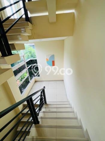 Unit Kost Dijual di Kawasan Mampang Prapatan Jakarta Selatan dengan 12 KT Unit Kost Dijual di Kawasan Mampang Prapatan Jakarta Selatan dengan 12 KT
