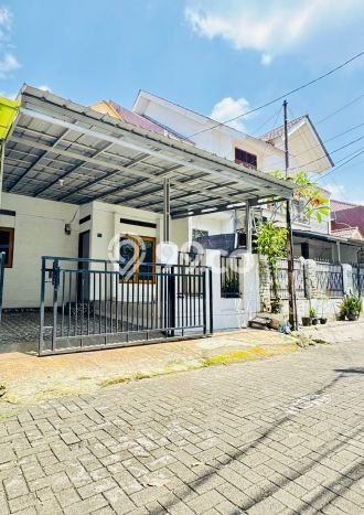 Rumah Modern Minimalis 3 KT Bisa Langsung Pindah di Pamulang Rumah Modern Minimalis 3 KT Bisa Langsung Pindah di Pamulang