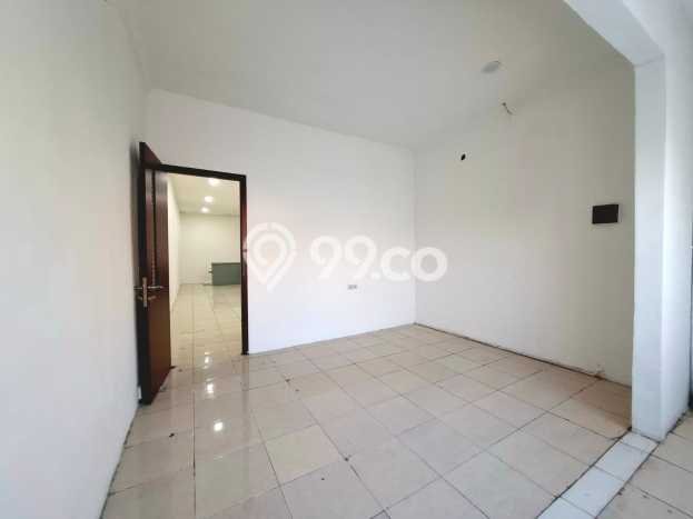 LOKASI STRATEGIS! Ruko For Rent di Kemang, Luas 112m², Area Berkembang LOKASI STRATEGIS! Ruko For Rent di Kemang, Luas 112m², Area Berkembang