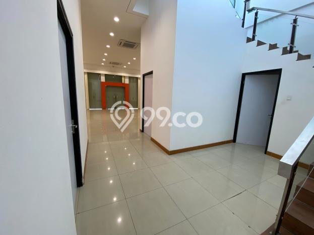 Kantor Kawasan Bisnis Kawasan BKR, Luas 720m², Siap Operasi Kantor Kawasan Bisnis Kawasan BKR, Luas 720m², Siap Operasi