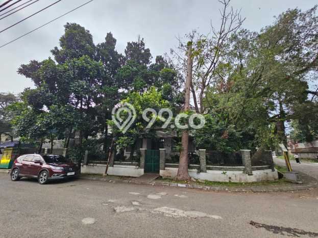 Siap Huni Rumah Mewah 8 Kamar di Coblong Dekat ke Mana Saja Siap Huni Rumah Mewah 8 Kamar di Coblong Dekat ke Mana Saja