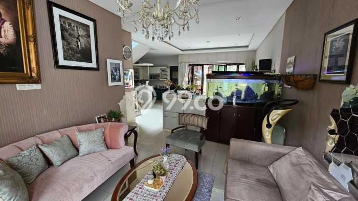 For Sale Hunian Rumah Terawat 3 KT di Geger Kalong, Bandung For Sale Hunian Rumah Terawat 3 KT di Geger Kalong, Bandung