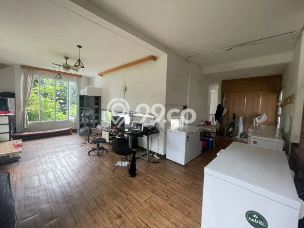 Dijual Rumah Premium dengan Fasilitas Sekitar Komplit di Cimahi Tengah, Cimahi Dijual Rumah Premium dengan Fasilitas Sekitar Komplit di Cimahi Tengah, Cimahi