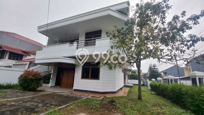 Rumah kawasan Cibeunying Kidul, 5 KT, Lingkungan Elite, Luas 450m² LB 389m² Rumah kawasan Cibeunying Kidul, 5 KT, Lingkungan Elite, Luas 450m² LB 389m²