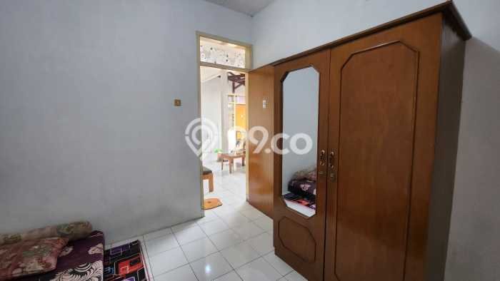 Rumah Elit Modern Tanpa Renovasi di Cikutra Bandung Rumah Elit Modern Tanpa Renovasi di Cikutra Bandung