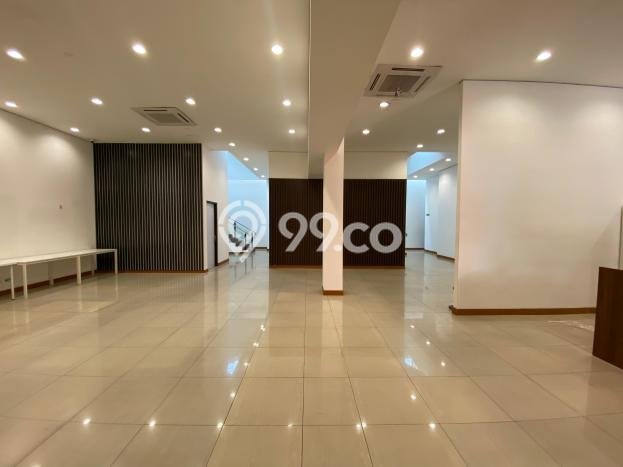 Kantor Kawasan Bisnis Kawasan BKR, Luas 720m², Siap Operasi Kantor Kawasan Bisnis Kawasan BKR, Luas 720m², Siap Operasi