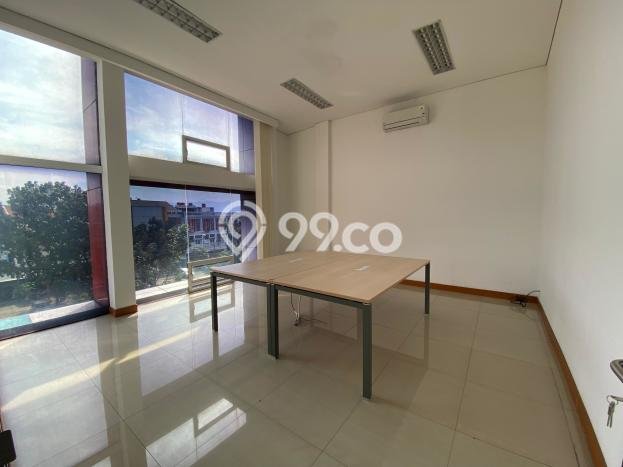 Kantor Kawasan Bisnis Kawasan BKR, Luas 720m², Siap Operasi Kantor Kawasan Bisnis Kawasan BKR, Luas 720m², Siap Operasi