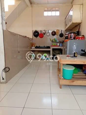 Rumah Kost untuk Dijual di Cibiru dengan 6 KT, 4 KM, Luas 282m2 Rumah Kost untuk Dijual di Cibiru dengan 6 KT, 4 KM, Luas 282m2