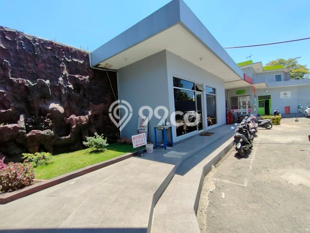 Unit Komersial Dijual di Bandung LT 1648m2 & LB 250m2 Unit Komersial Dijual di Bandung LT 1648m2 & LB 250m2