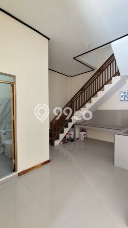 Rumah Siap Pakai area , Bandung, LT 84m2m² LB 130m2m² Rumah Siap Pakai area , Bandung, LT 84m2m² LB 130m2m²