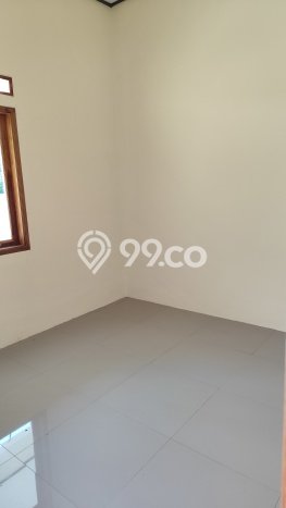 Rumah Siap Pakai area , Bandung, LT 84m2m² LB 130m2m² Rumah Siap Pakai area , Bandung, LT 84m2m² LB 130m2m²