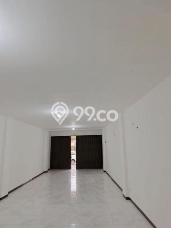 For Rent Ruko Kawasan Kedoya, Luas 300m², Pusat Bisnis For Rent Ruko Kawasan Kedoya, Luas 300m², Pusat Bisnis