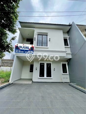 Rumah Luas Asri 3 KT Siap Pakai di Bintaro Tangerang Selatan Rumah Luas Asri 3 KT Siap Pakai di Bintaro Tangerang Selatan