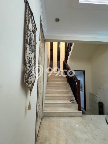 Dijual Rumah Mewah Megah Dengan View Eksklusif di Bintaro, Tangerang Selatan Dijual Rumah Mewah Megah Dengan View Eksklusif di Bintaro, Tangerang Selatan