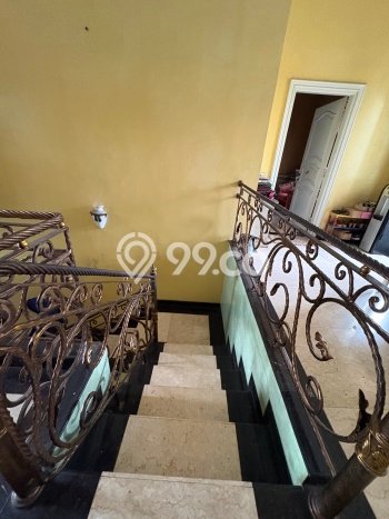 Rumah Luxury Modern Tanpa Renovasi di Bintaro Tangerang Selatan Rumah Luxury Modern Tanpa Renovasi di Bintaro Tangerang Selatan