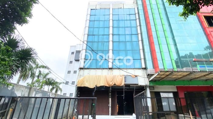 Dijual Ruko di Mampang Prapatan, Jakarta Selatan Harga Penawaran Spesial Dijual Ruko di Mampang Prapatan, Jakarta Selatan Harga Penawaran Spesial