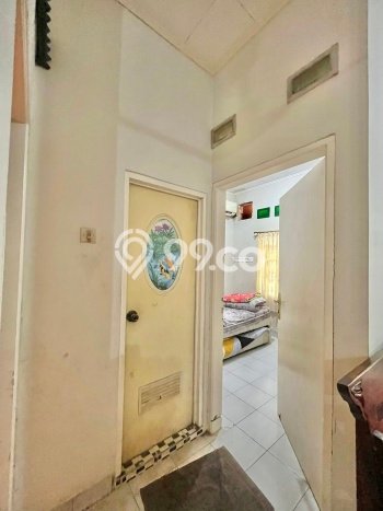 Rumah Minimalis 3 KT di Bintaro Tangerang Selatan Semi Furnished Rumah Minimalis 3 KT di Bintaro Tangerang Selatan Semi Furnished