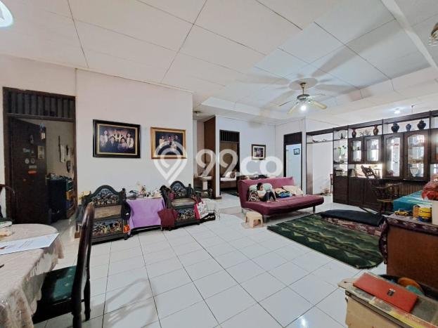 Dijual Rumah Premium dengan Fasilitas Sekitar Lengkap di Cilandak, Jakarta Selatan Dijual Rumah Premium dengan Fasilitas Sekitar Lengkap di Cilandak, Jakarta Selatan