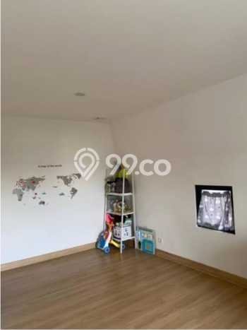 Rumah Luas Asri 3 KT Siap Pakai di Bintaro Tangerang Selatan Rumah Luas Asri 3 KT Siap Pakai di Bintaro Tangerang Selatan