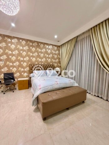 Rumah Elit Modern Siap Huni di Bintaro Tangerang Selatan Rumah Elit Modern Siap Huni di Bintaro Tangerang Selatan