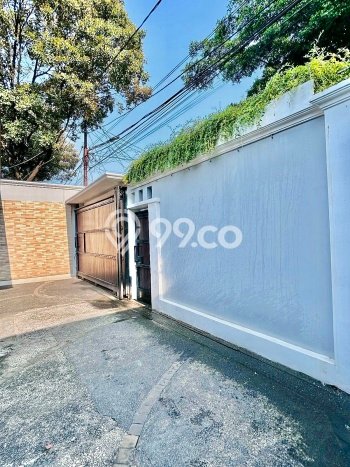 Rumah Elit Modern Siap Huni di Cipete Jakarta Selatan Rumah Elit Modern Siap Huni di Cipete Jakarta Selatan