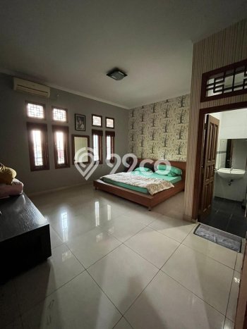 Rumah Elit Modern Tanpa Renovasi di Bintaro Tangerang Selatan Rumah Elit Modern Tanpa Renovasi di Bintaro Tangerang Selatan
