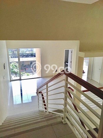 Ready to Use! Luxury House LT 170m2 Desain Elegan di Bintaro Ready to Use! Luxury House LT 170m2 Desain Elegan di Bintaro