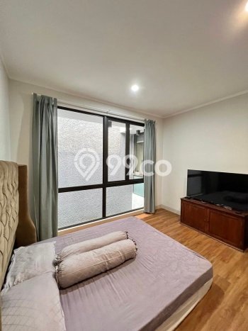 Rumah Luxury Modern Tanpa Renovasi di Bintaro Tangerang Selatan Rumah Luxury Modern Tanpa Renovasi di Bintaro Tangerang Selatan