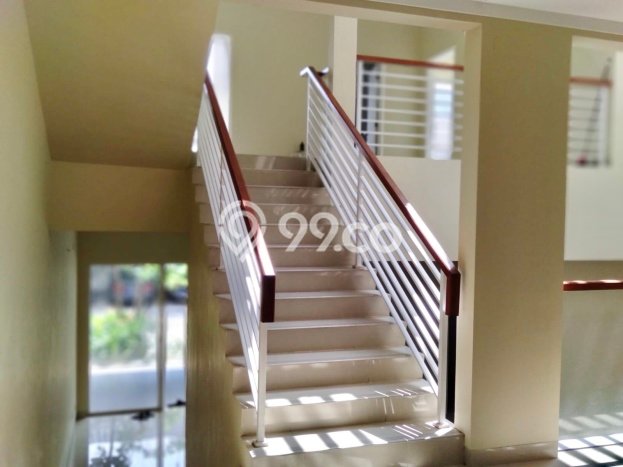 Ready to Use! Luxury House LT 170m2 Desain Elegan di Bintaro Ready to Use! Luxury House LT 170m2 Desain Elegan di Bintaro