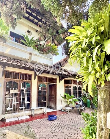 Rumah Minimalis 5 KT di Bintaro Tangerang Selatan Semi Furnished Rumah Minimalis 5 KT di Bintaro Tangerang Selatan Semi Furnished