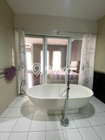 Dijual Cepat Rumah Bagus Siap Huni LB 187m2 di Serpong, Tangerang Selatan Dijual Cepat Rumah Bagus Siap Huni LB 187m2 di Serpong, Tangerang Selatan
