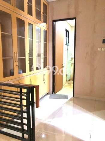 Hunian Nyaman Asri 3 KT Siap Huni di Bintaro Tangerang Selatan Hunian Nyaman Asri 3 KT Siap Huni di Bintaro Tangerang Selatan