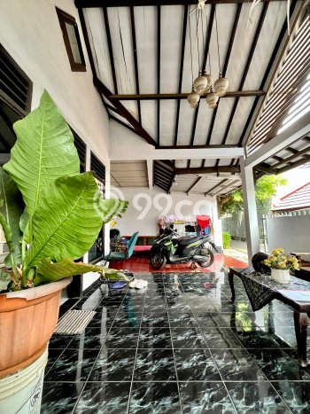 Jual Rumah Minimalis Bagus Punya 5 KT di Pesanggrahan Jakarta Selatan SHM Jual Rumah Minimalis Bagus Punya 5 KT di Pesanggrahan Jakarta Selatan SHM