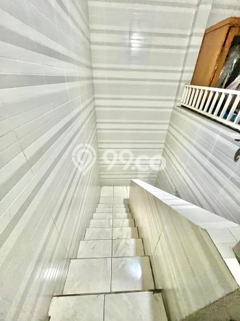 For Sale! Luxury House LT 200m2 Desain Modern di Bintaro For Sale! Luxury House LT 200m2 Desain Modern di Bintaro