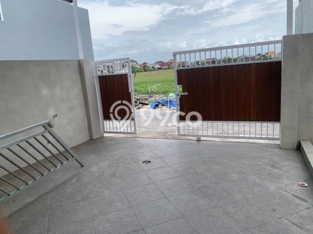 Rumah Luas Asri 4 KT Siap Pakai di Sidakarya Denpasar Rumah Luas Asri 4 KT Siap Pakai di Sidakarya Denpasar