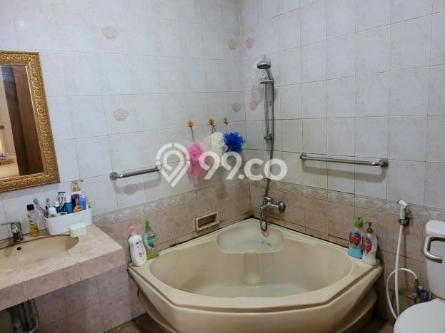 Rumah Luxury Modern Siap Huni di Bintaro Jakarta Selatan Rumah Luxury Modern Siap Huni di Bintaro Jakarta Selatan