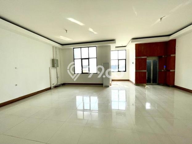 Kantor Disewakan di , Luas 170m2m², Lokasi Premium Kantor Disewakan di , Luas 170m2m², Lokasi Premium