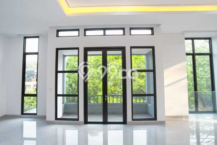 Hunian Mewah LB 352m2 Siap Huni Desain Elegan di BSD Delatinos, Tangerang Hunian Mewah LB 352m2 Siap Huni Desain Elegan di BSD Delatinos, Tangerang