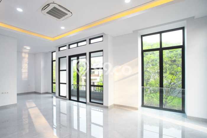 Hunian Mewah LB 352m2 Siap Huni Desain Elegan di BSD Delatinos, Tangerang Hunian Mewah LB 352m2 Siap Huni Desain Elegan di BSD Delatinos, Tangerang